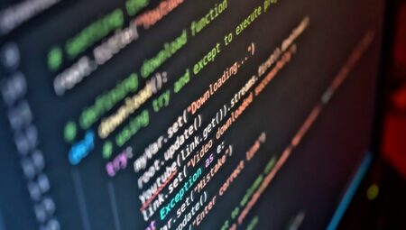 Code Documentation: Etkili Dokümantasyon Nasıl Yazılır?