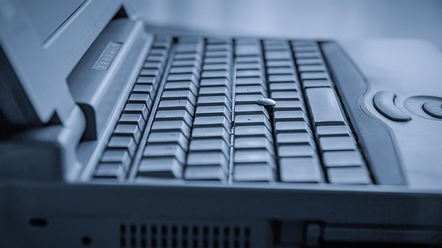 Flutter ile Cross-Platform Uygulama Geliştirme Flutter ile Cross-Platform Uygulama Geliştirme